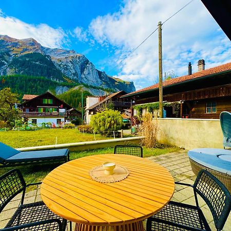 Ferienwohnung Cute & Cozy Oasis, Private Afternoon Sun Terrace Kandersteg Exterior foto